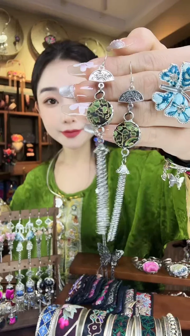 刺绣非遗刺绣民族风耳环
