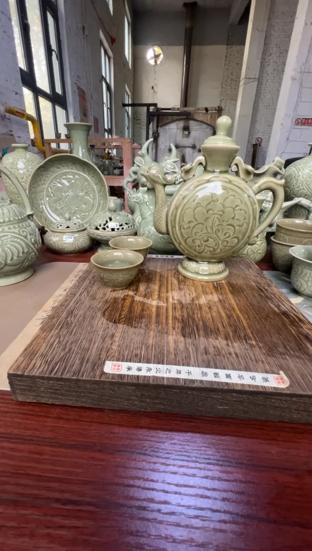 微瑕耀州窑凤鸣壶+莲纹小杯2