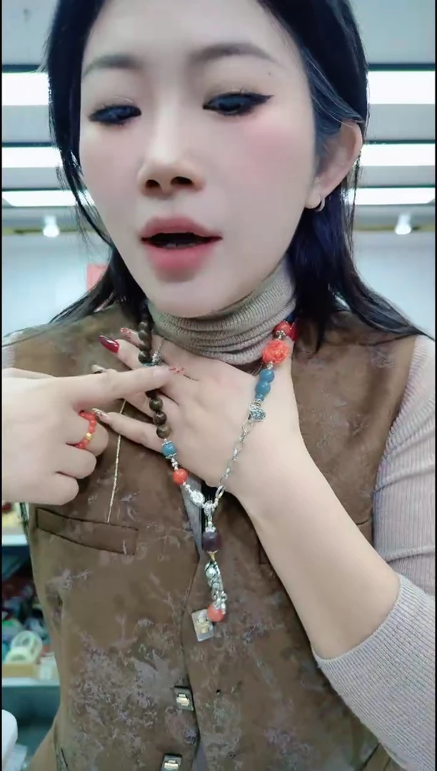 【闪购商品】翡翠颈饰未镶嵌2806 醒狮蓝水项链