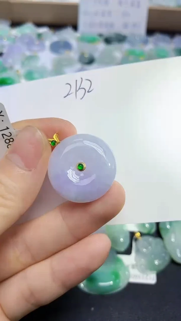 翡翠18K金镶嵌颈饰天然缅甸翡翠A货