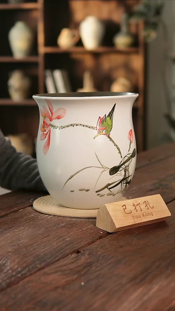 摆件17-247高27口24误差2已打孔