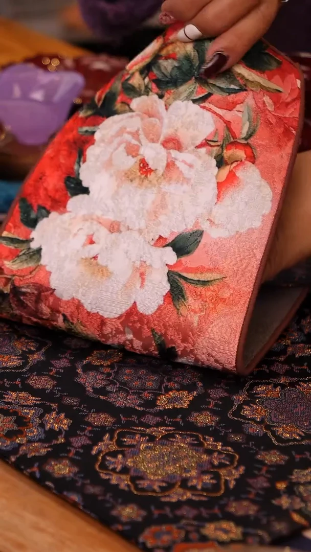 【闪购商品】宋锦提花刺绣牡丹茶巾