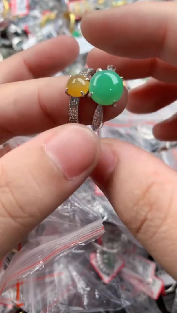 银S925镶嵌戒指翡翠999    1