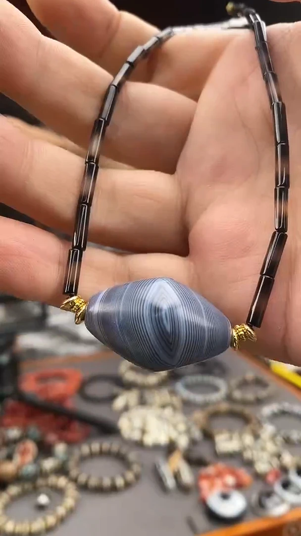 未镶嵌颈饰玛瑙/玉髓-0725 -13  多样性发，每个都不一样