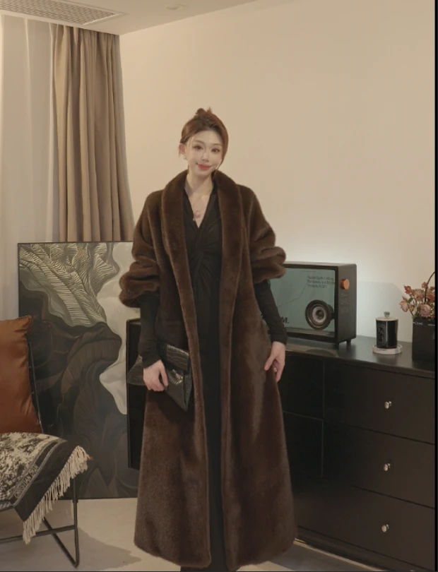 2025网红外套青果领保暖冬季时尚加厚外套长款设计师款大衣682
