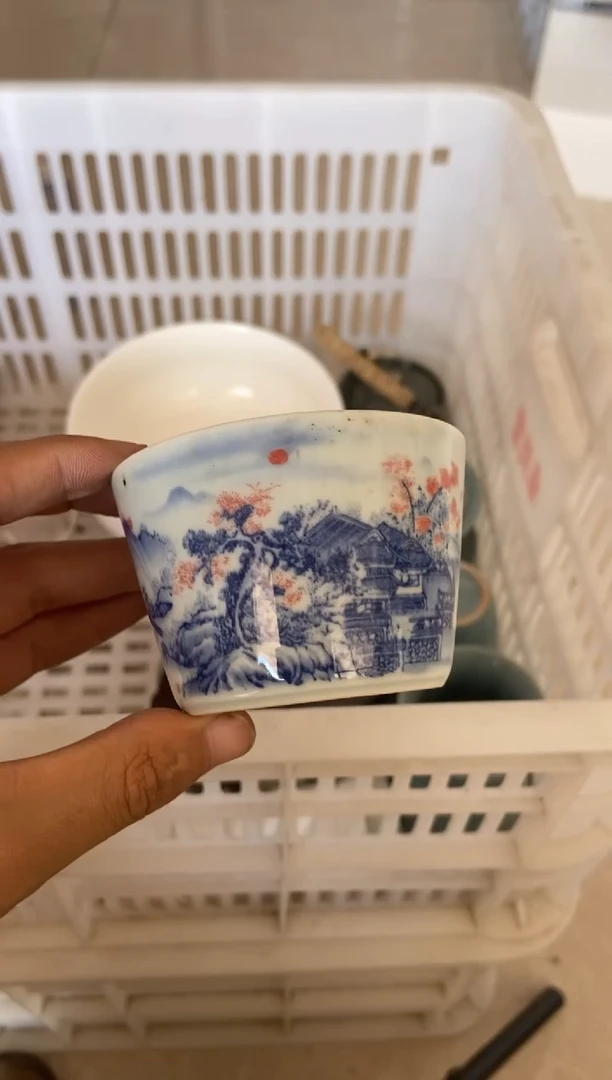 杯摄影的产品有使用过的痕迹有点脏介意勿拍