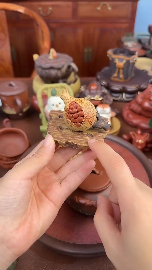 紫砂茶宠紫砂石榴摆件