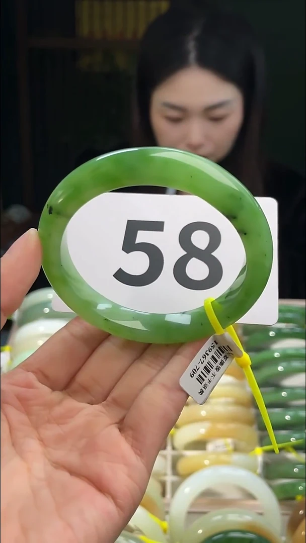 定制和田玉和田玉手镯