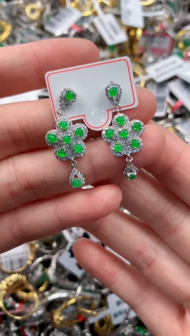 银S925镶嵌戒指翡翠333    1