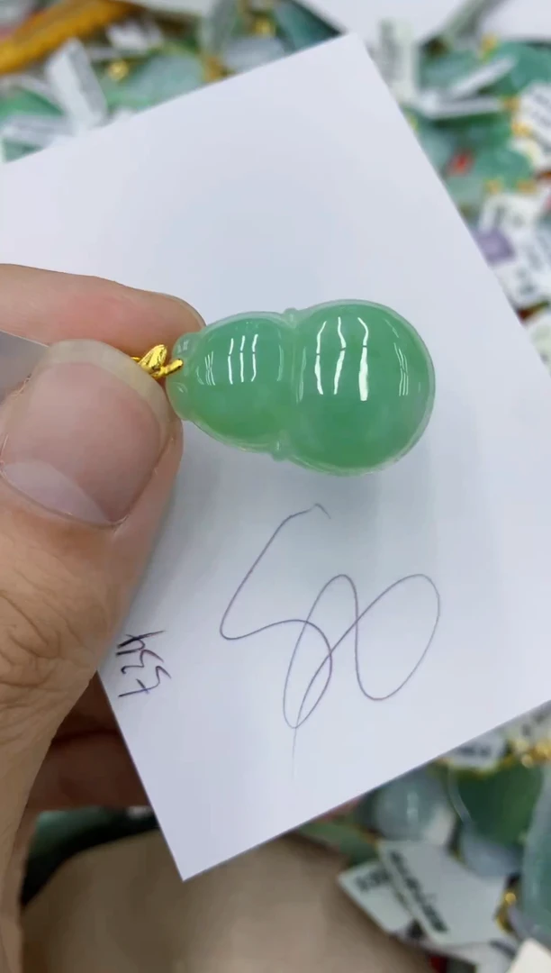 颈饰未镶嵌翡翠111111111111