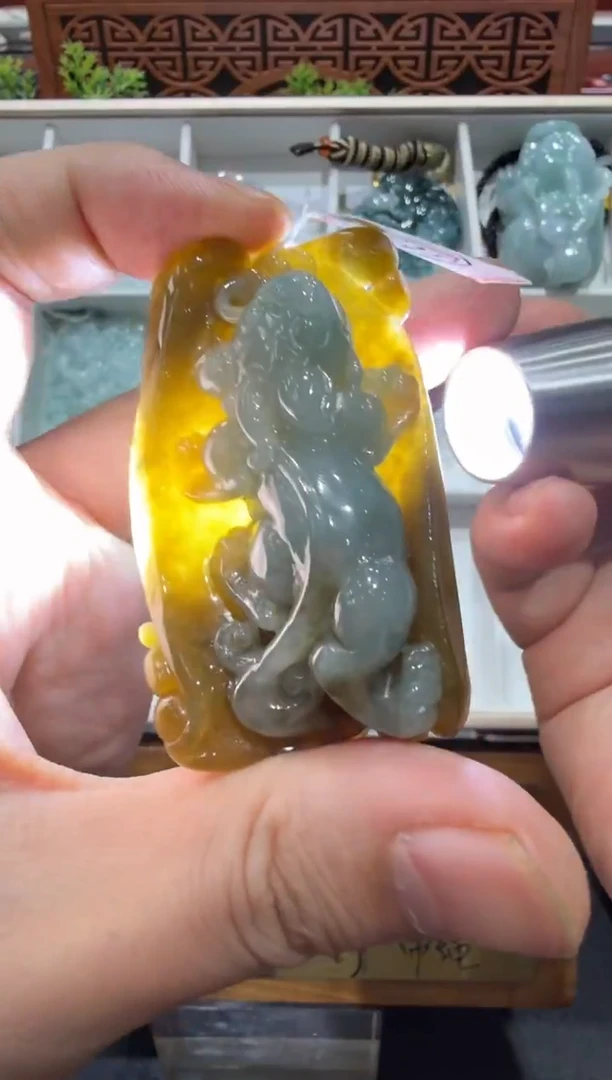 未镶嵌挂件翡翠A货翡翠多样性孤品