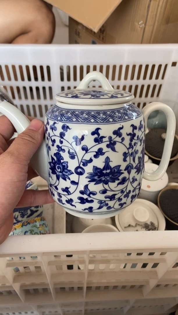 无运费险有瑕疵的摄影的产品有使用过的痕迹有点脏介意勿拍