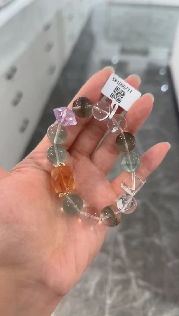 水晶手串未镶嵌手串