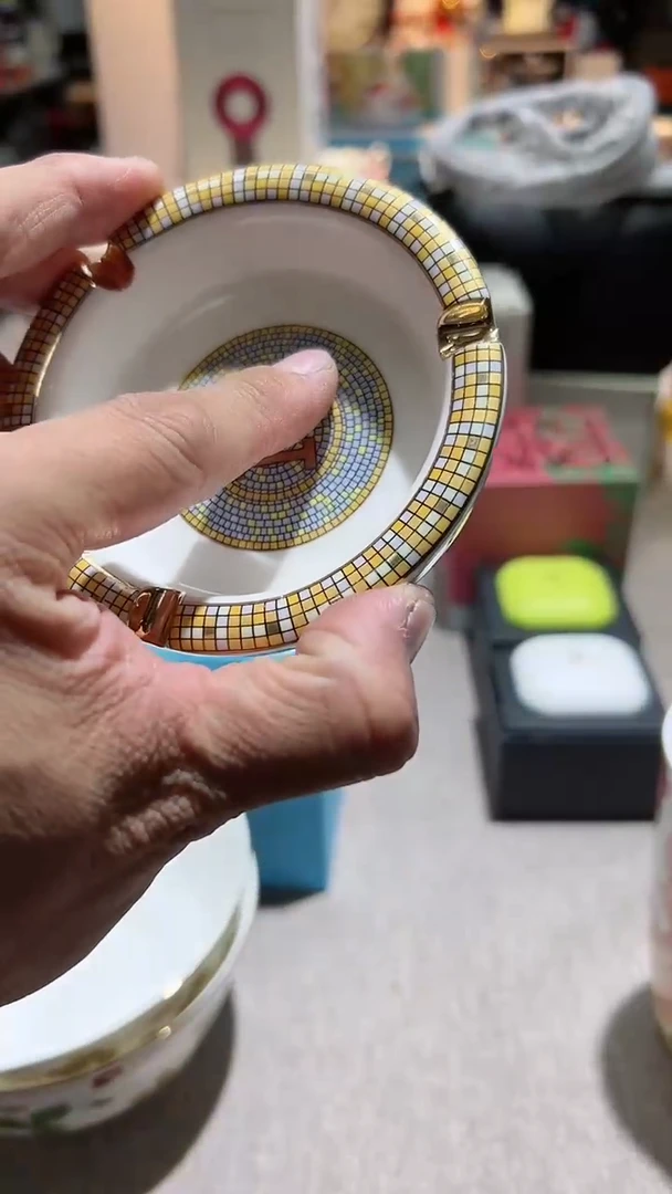 【闪购商品】瓷片正品保真，清库存