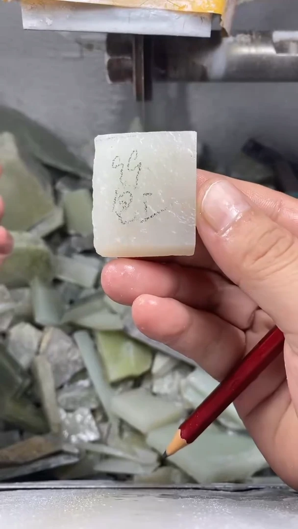 定制和田玉毛货抛光