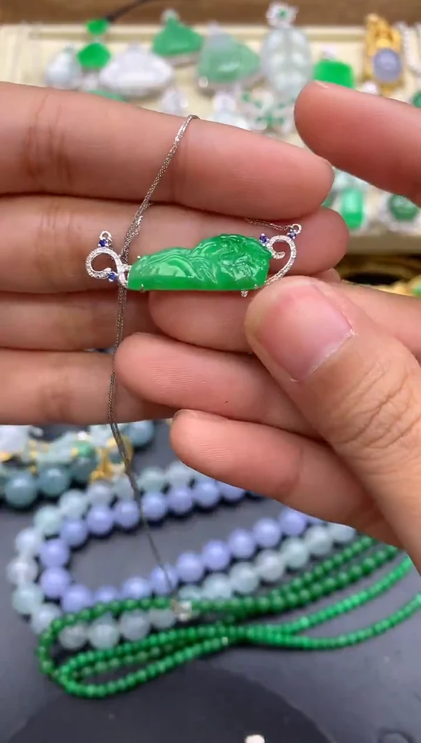 【闪购商品】翡翠颈饰18K金镶嵌50-中国好珍宝