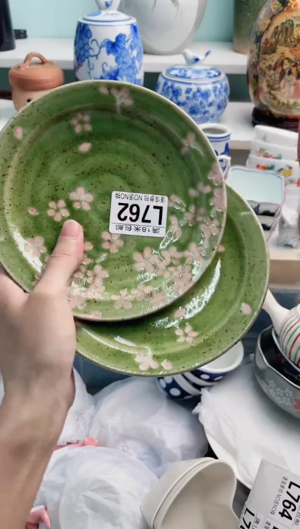 陶瓷一****?L762****