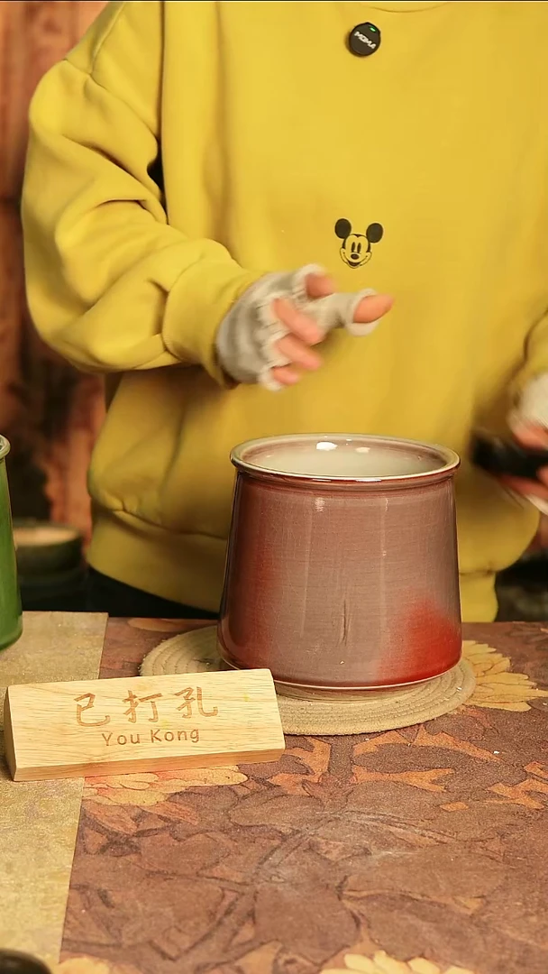陶瓷19-199高16口15误差2已打孔瑕疵