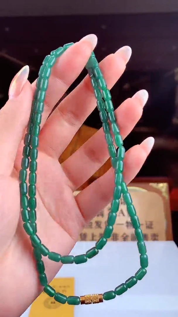 定制翡翠未镶嵌天然翡翠（拍一发一）