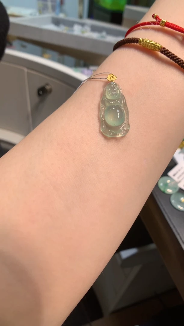 吊坠(不含链)18K金镶嵌翡翠站佛