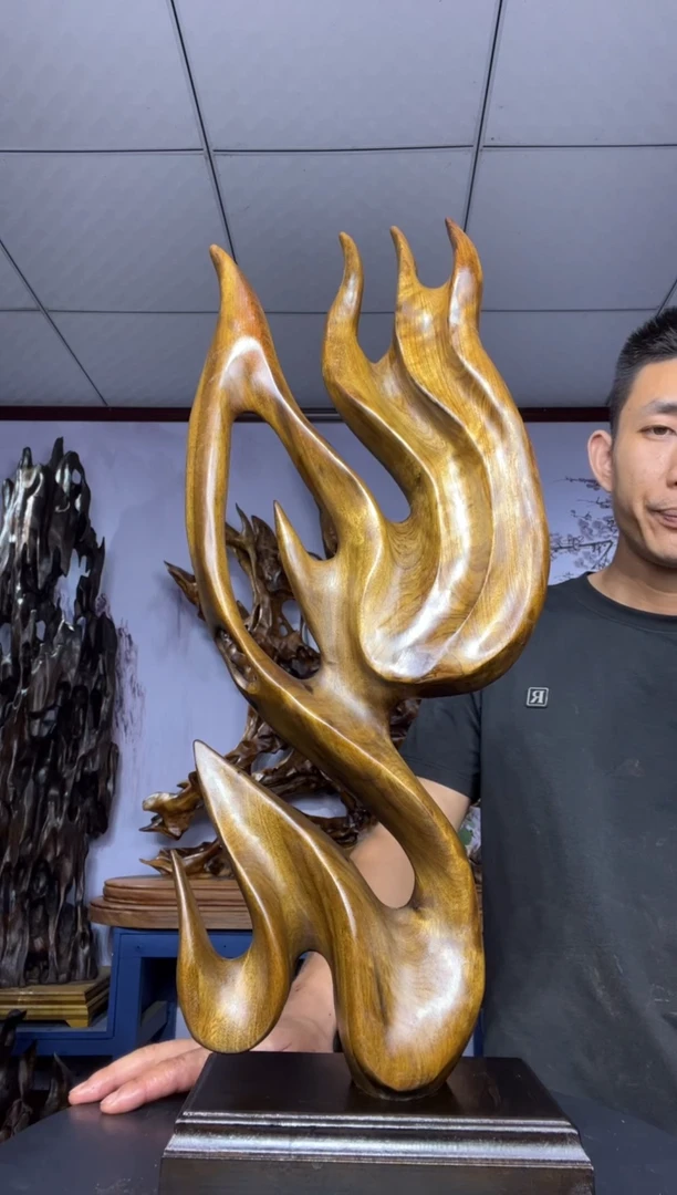 金丝楠木雕款用****3金丝楠木工艺品摆件