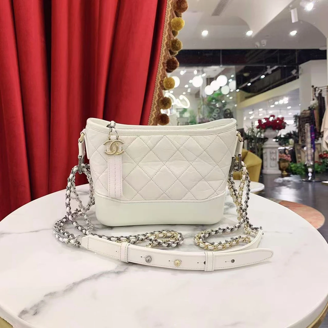 95新 Chanel/香奈儿 GGS香奈儿流浪包小号白色牛皮/37962553