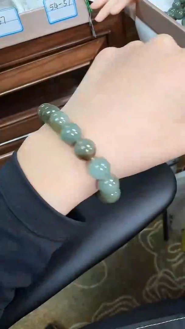 未镶嵌手镯和田玉12mm