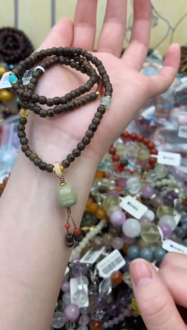 未镶嵌玛瑙手饰296