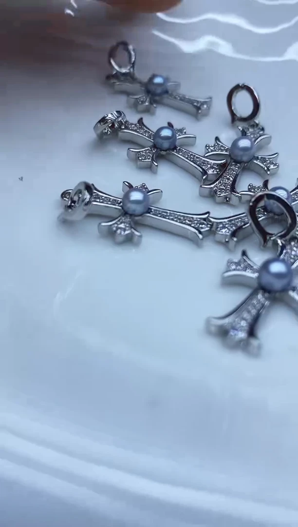 吊坠(不含链)未镶嵌淡水珍珠吊坠多样性发其一