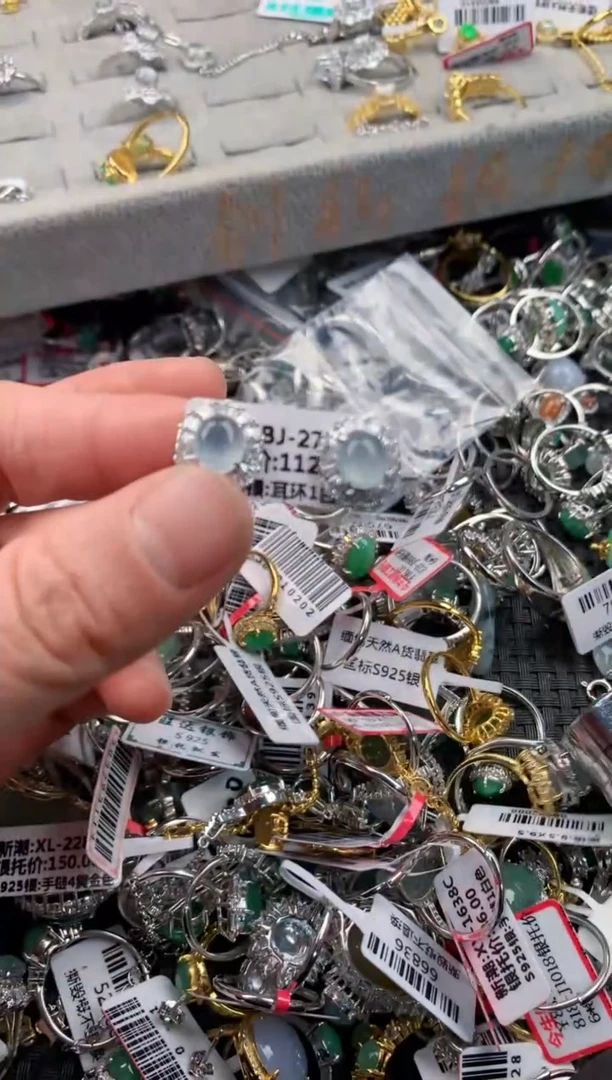 银S925镶嵌戒指翡翠5                    9