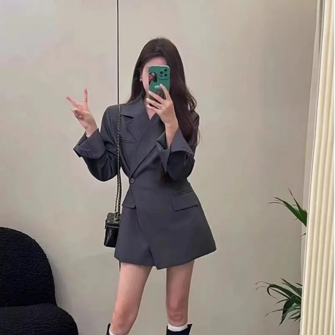 收腰显瘦高级感小西装外套气质2025春季新款修身西服