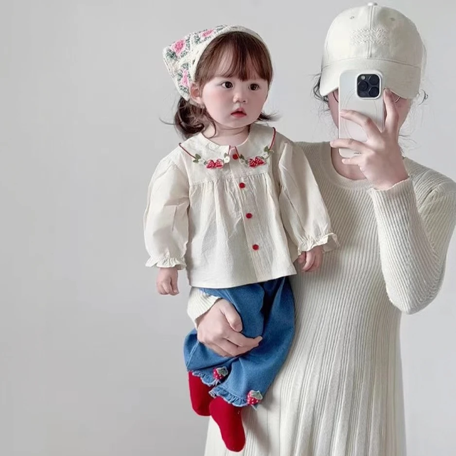 女童洋气衬衫套装2026新款春季女宝宝韩版草莓上衣牛仔裤童装