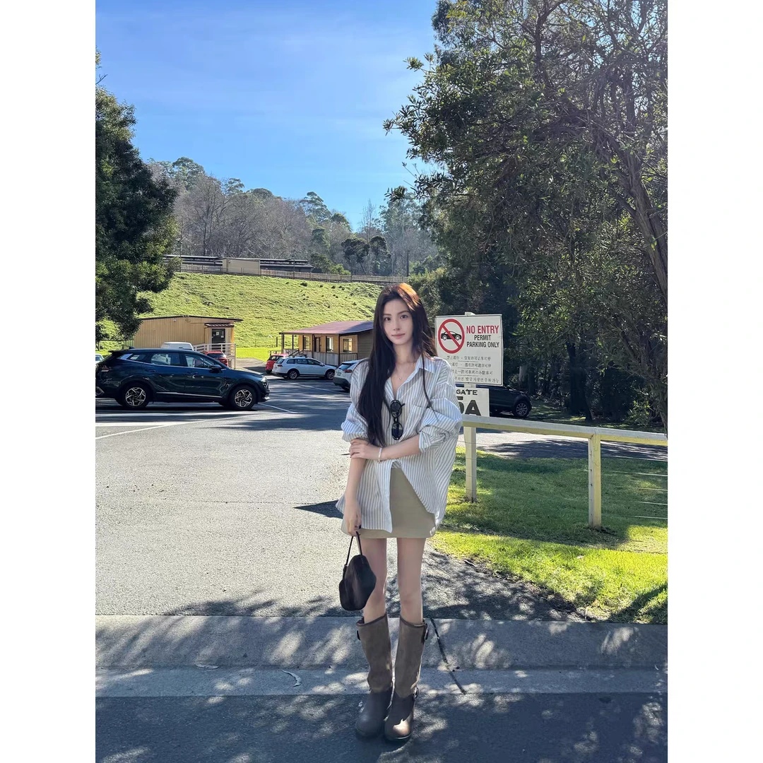 设计感辣妹气质衬衫女2025新款显瘦半身裙套装