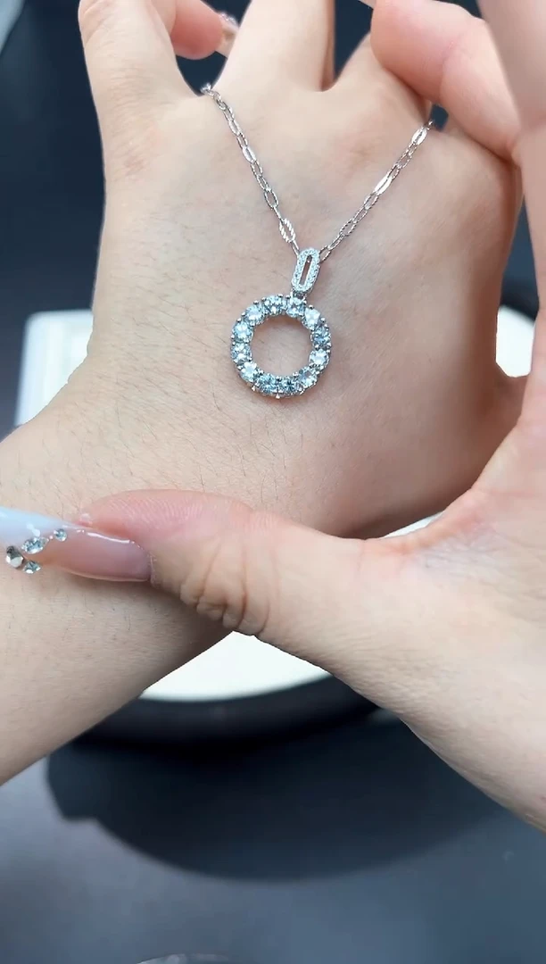 海蓝宝石吊坠(不含链)银S925镶嵌45j多样性发其一【1个】默认微瑕