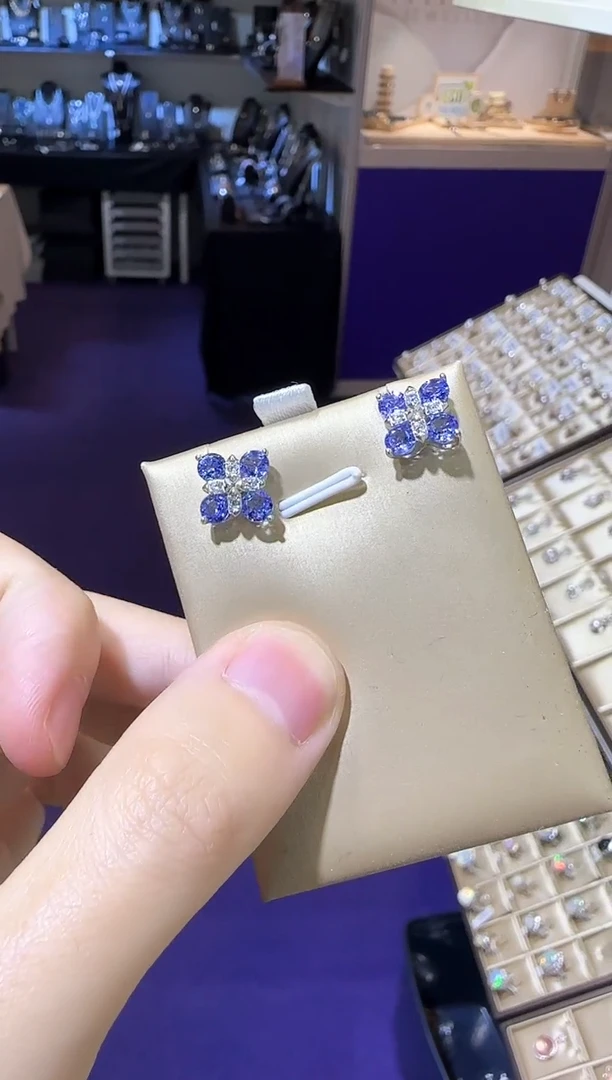 【闪购商品】坦桑石耳饰银S925镶嵌耳钉11mm
