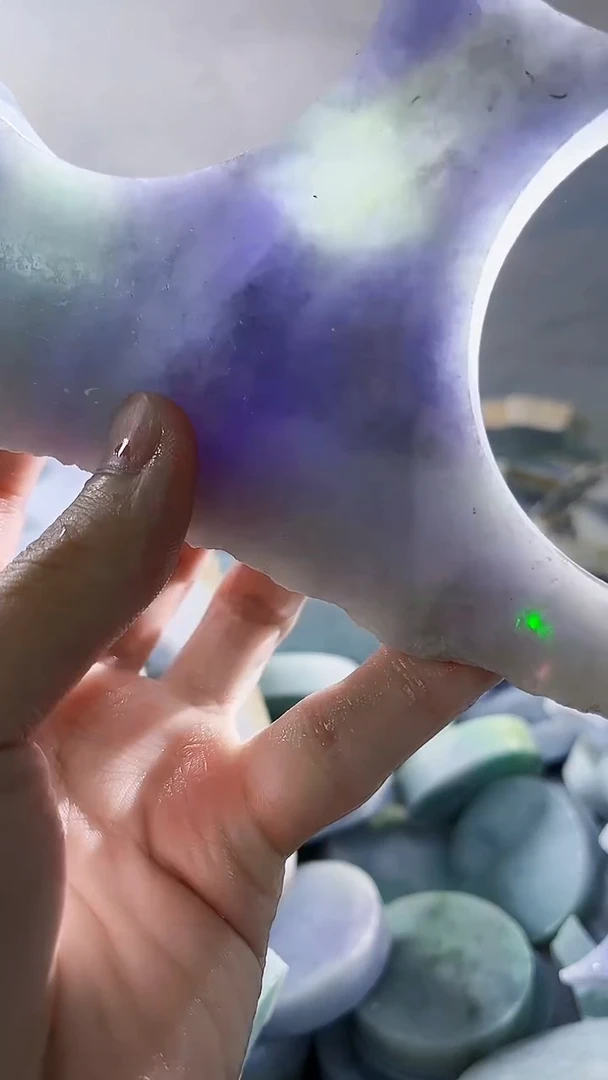翡翠裸石缅甸翡翠A货文103
