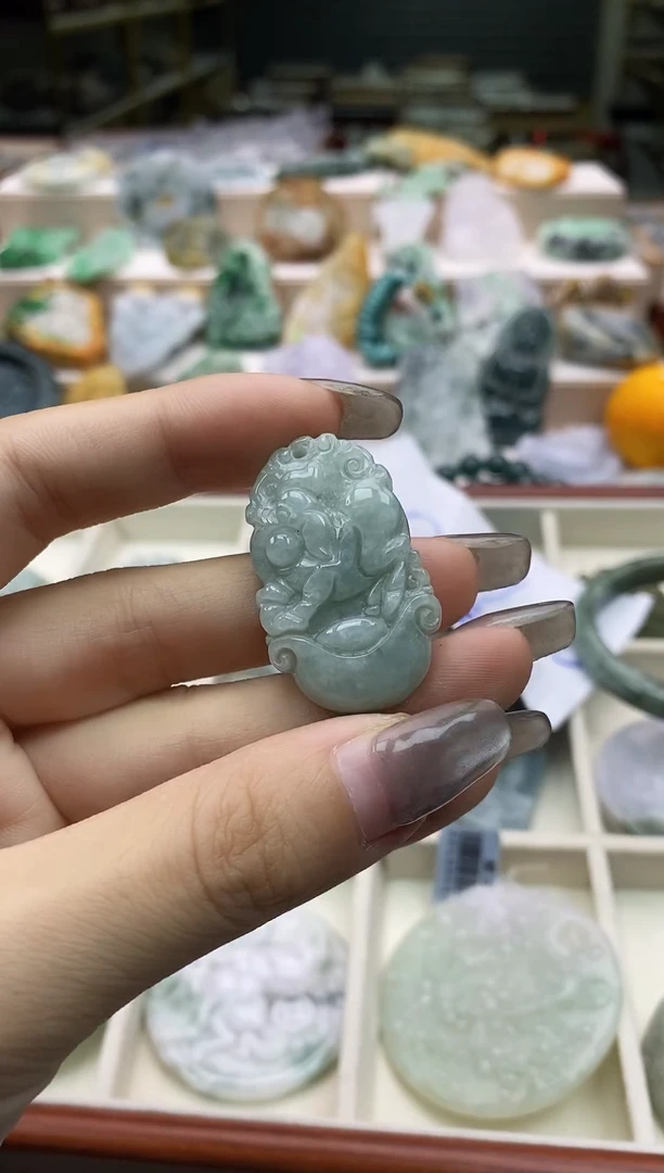 颈饰未镶嵌翡翠056