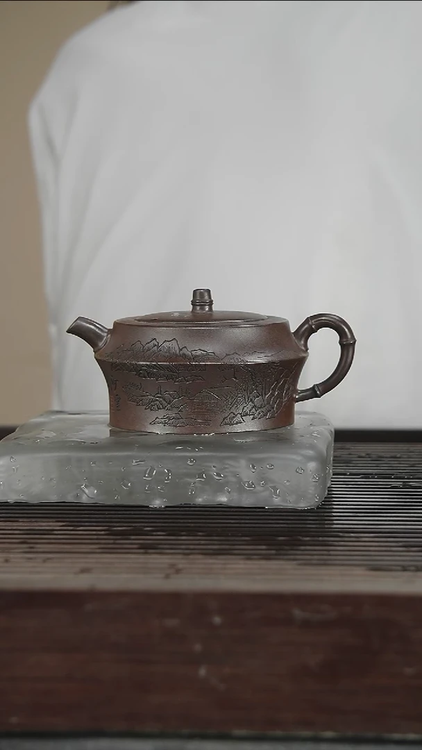 茶壶紫砂带证220CC56号