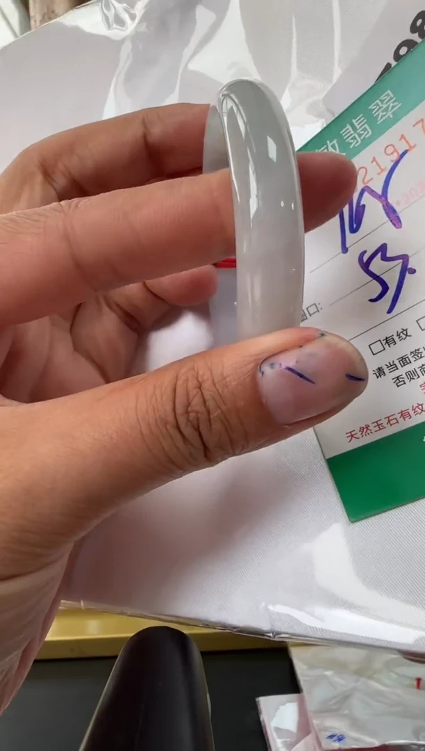 未镶嵌手镯翡翠A货手镯