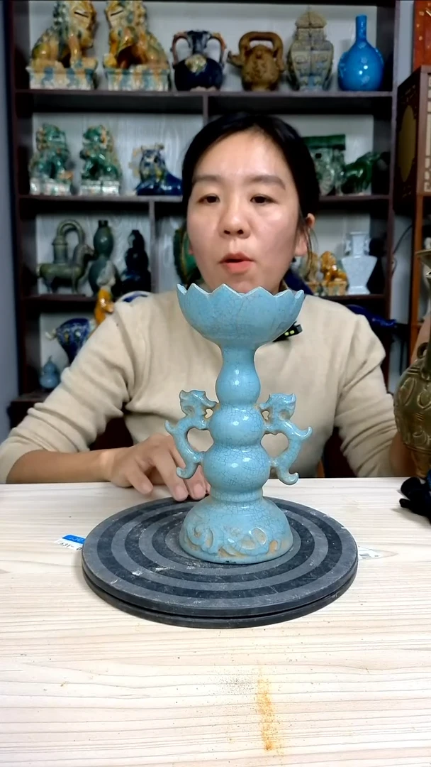 经典精美复古风格瓷器