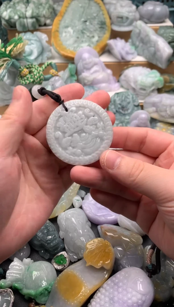 吊坠(不含链)未镶嵌翡翠1