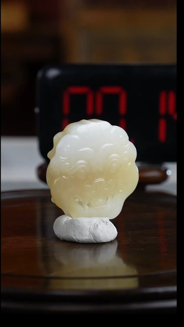 未镶嵌和田玉把件?**笨1