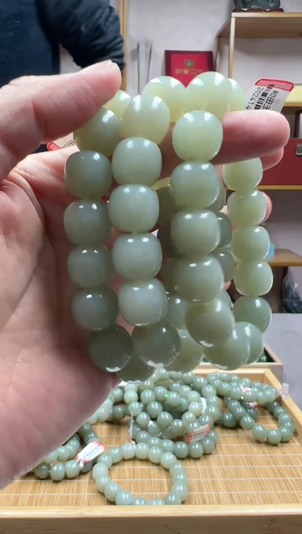 【闪购商品】和田玉手链未镶嵌14且末天空蓝多样性发货·拍一发一