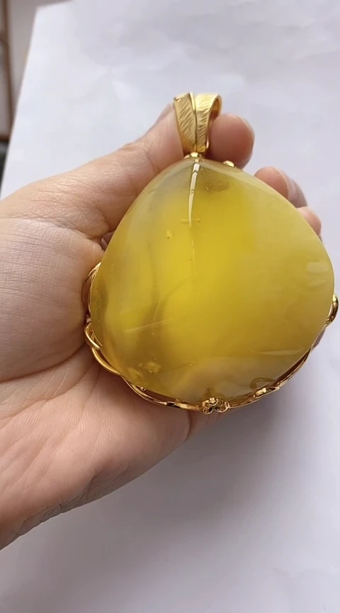 【闪购商品】琥珀裸石银S925镶嵌琥珀吊坠