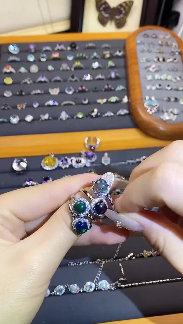 【闪购商品】水晶手链银S925镶嵌A86