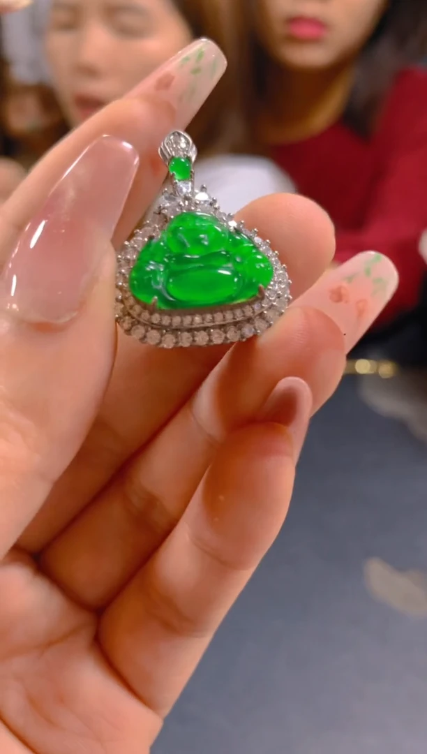 翡翠未镶嵌吊坠(赠链)0666637743多样性发一