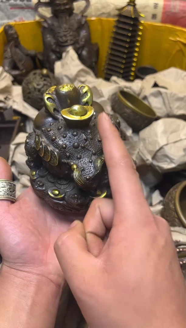 精美铜器，点击下单
