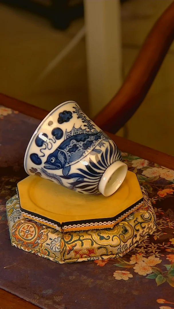 杯手工手绘杯杯很美丽