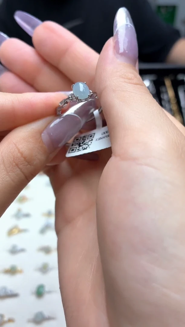 颈饰银S925镶嵌翡翠1