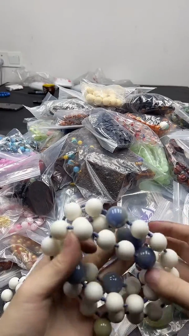 【闪购商品】硅化珊瑚毛衣链未镶嵌597毛衣链